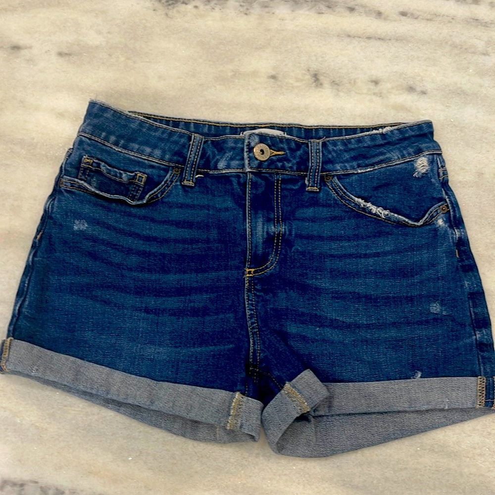 Paige denim shorts size 28